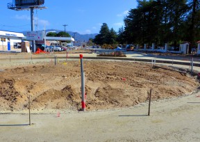 Newhall roundabout under construction this month. Click image for more. (SCVTV)