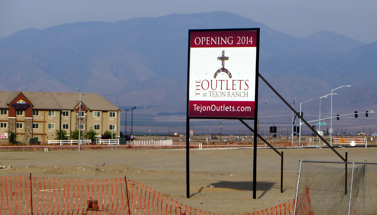 The Outlets at Tejon