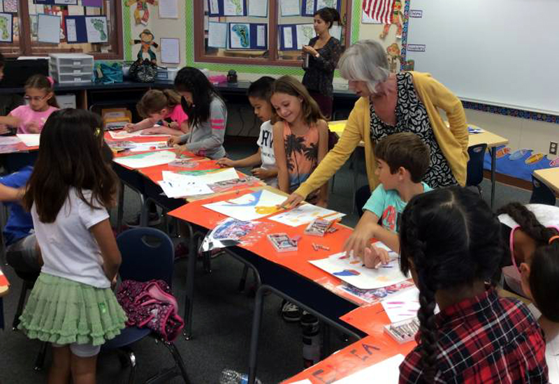 City Takes Art Education Program Into Schools 12222014
