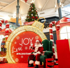 Photos With Santa at Valencia Town Center Through Christmas Eve