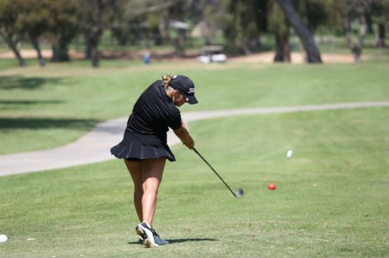 COC Golf Joanna Roecker