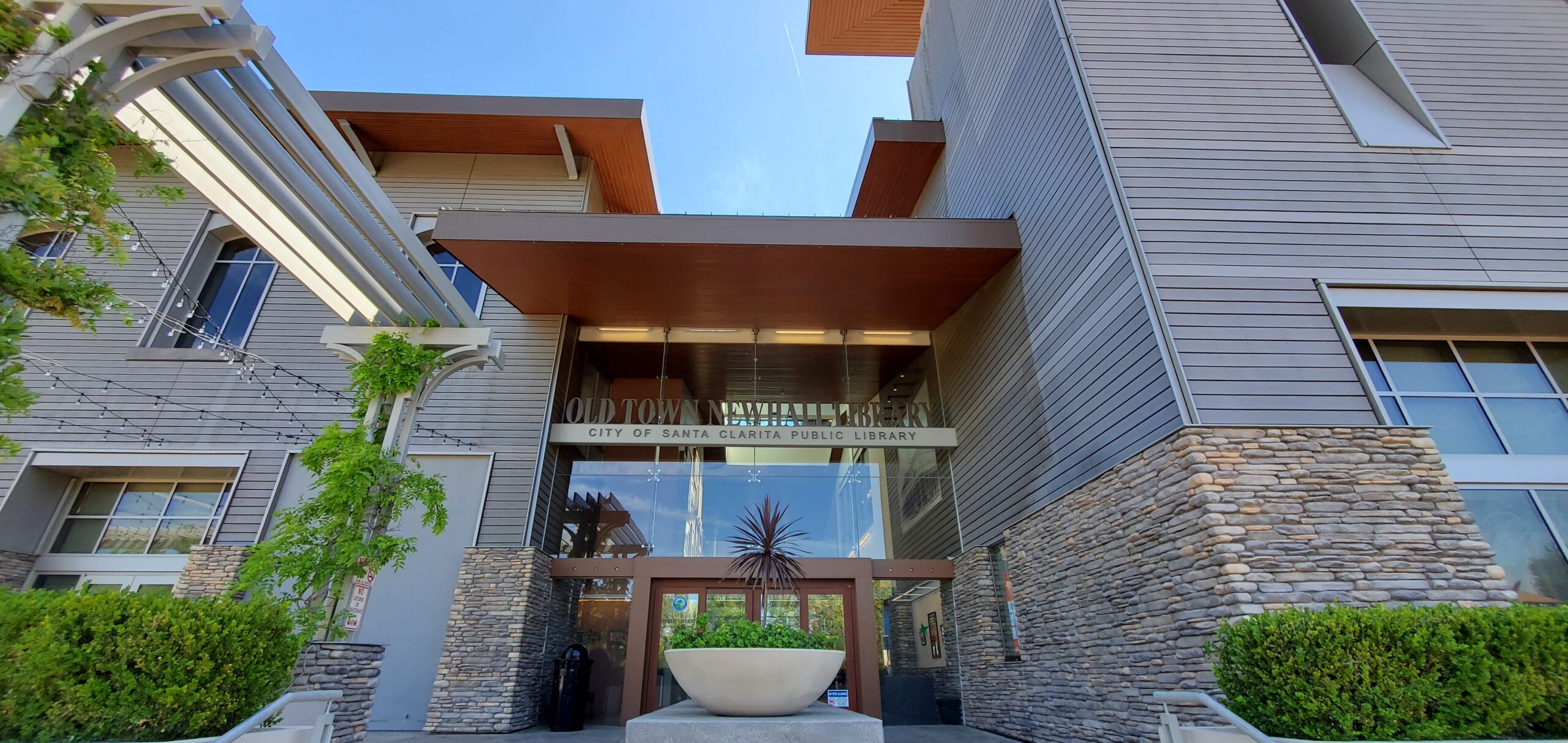 newhall_library_building_2