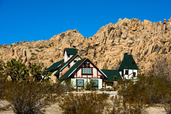 Antelope Valley Indian Museum